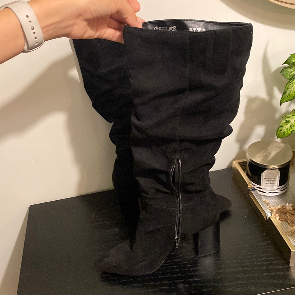 Carlos Santana - size 11 black - fake suede